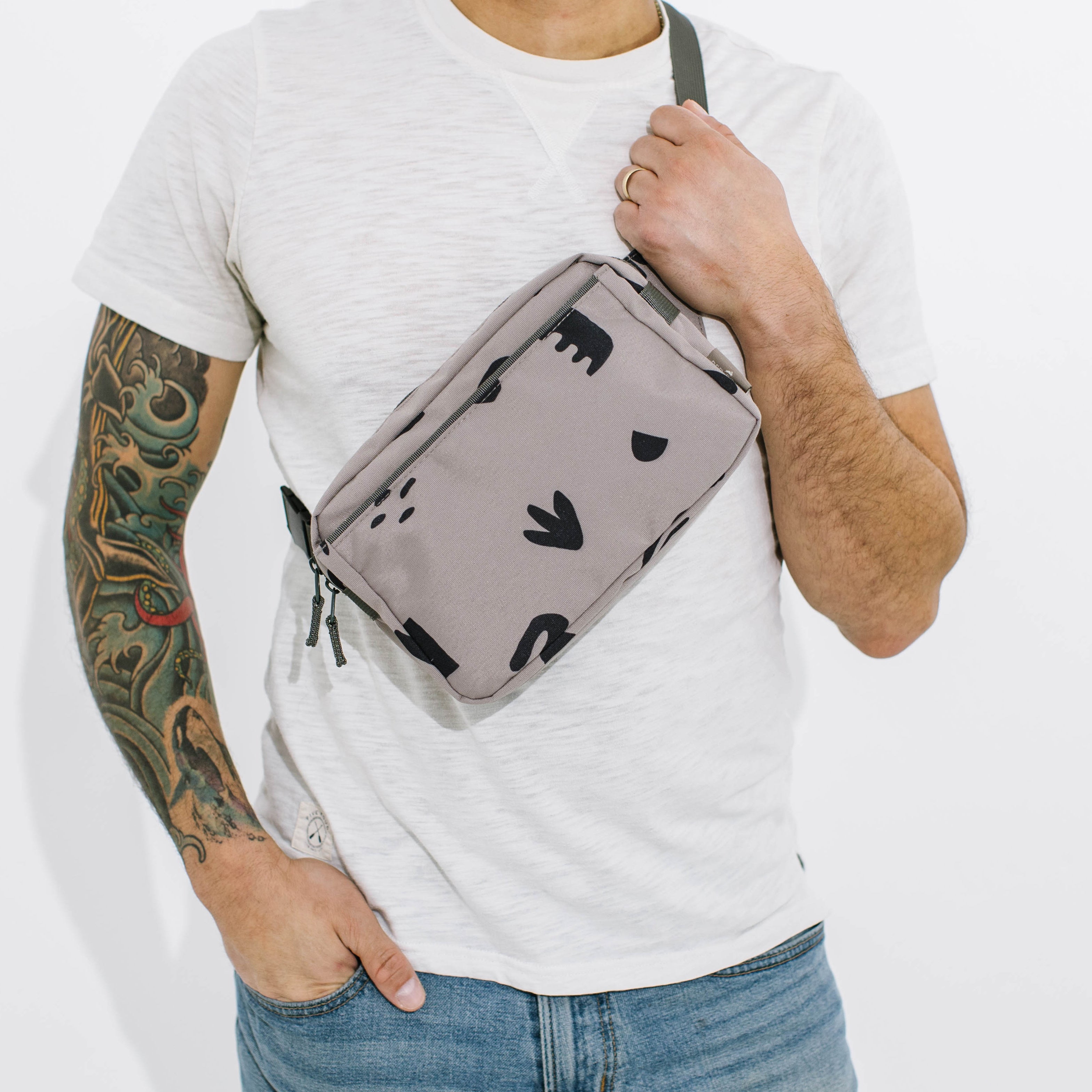 Joey Belt Bag - Truffle Doodle
