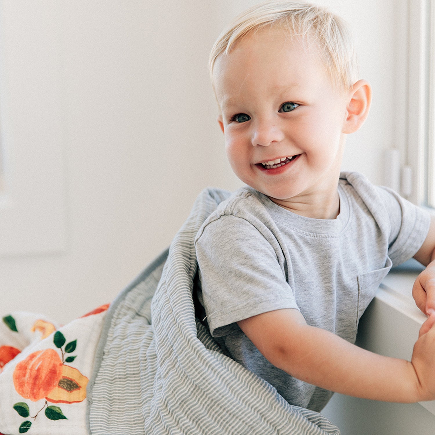 Organic Cotton Muslin Baby Quilt - Peachy