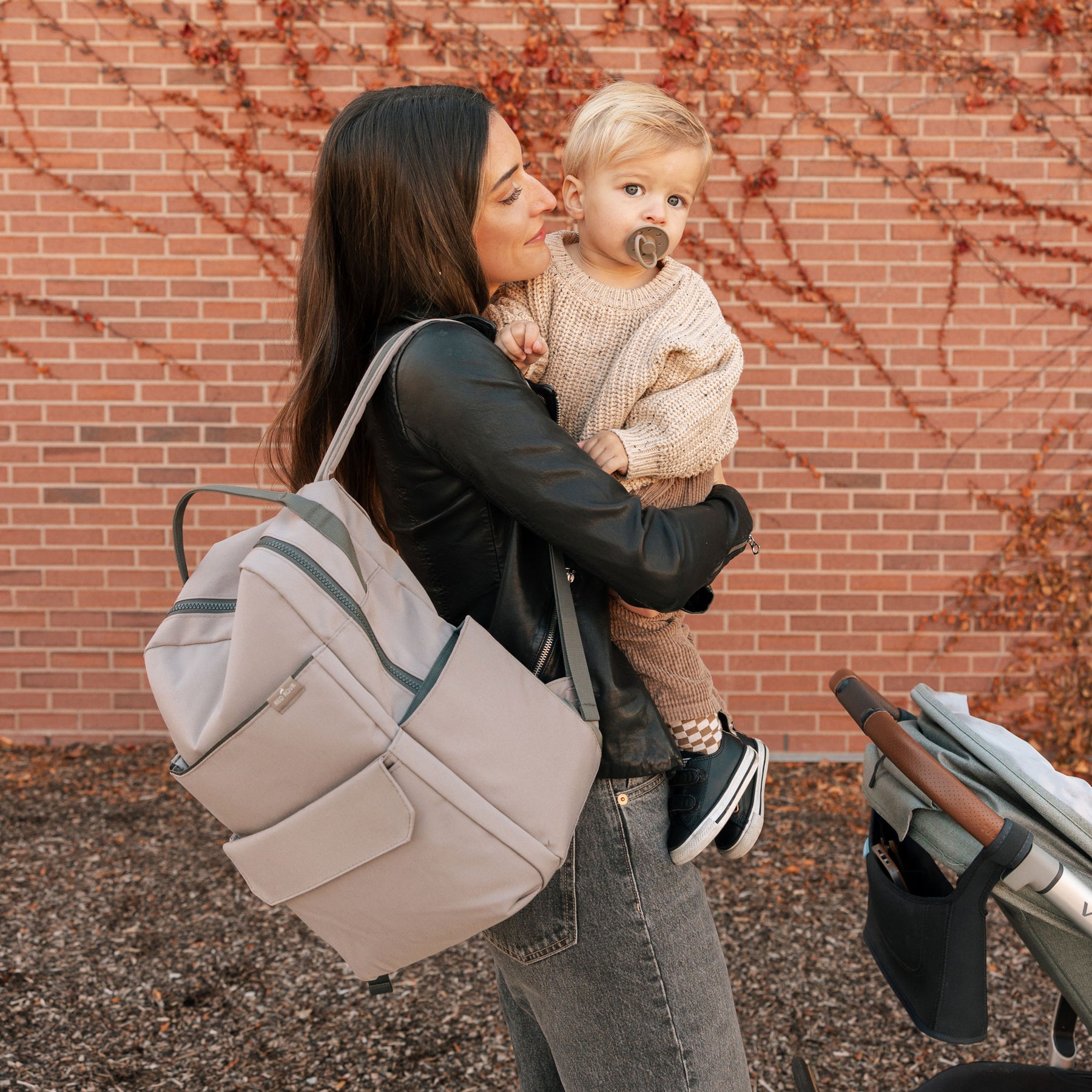 Roo Backpack - Truffle – Red Rovr