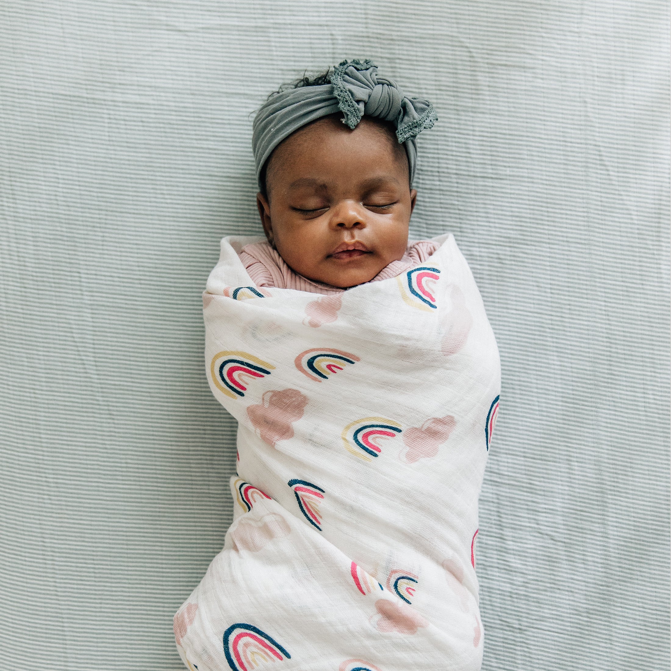 Organic Cotton Muslin Swaddle Blanket - Rainbows