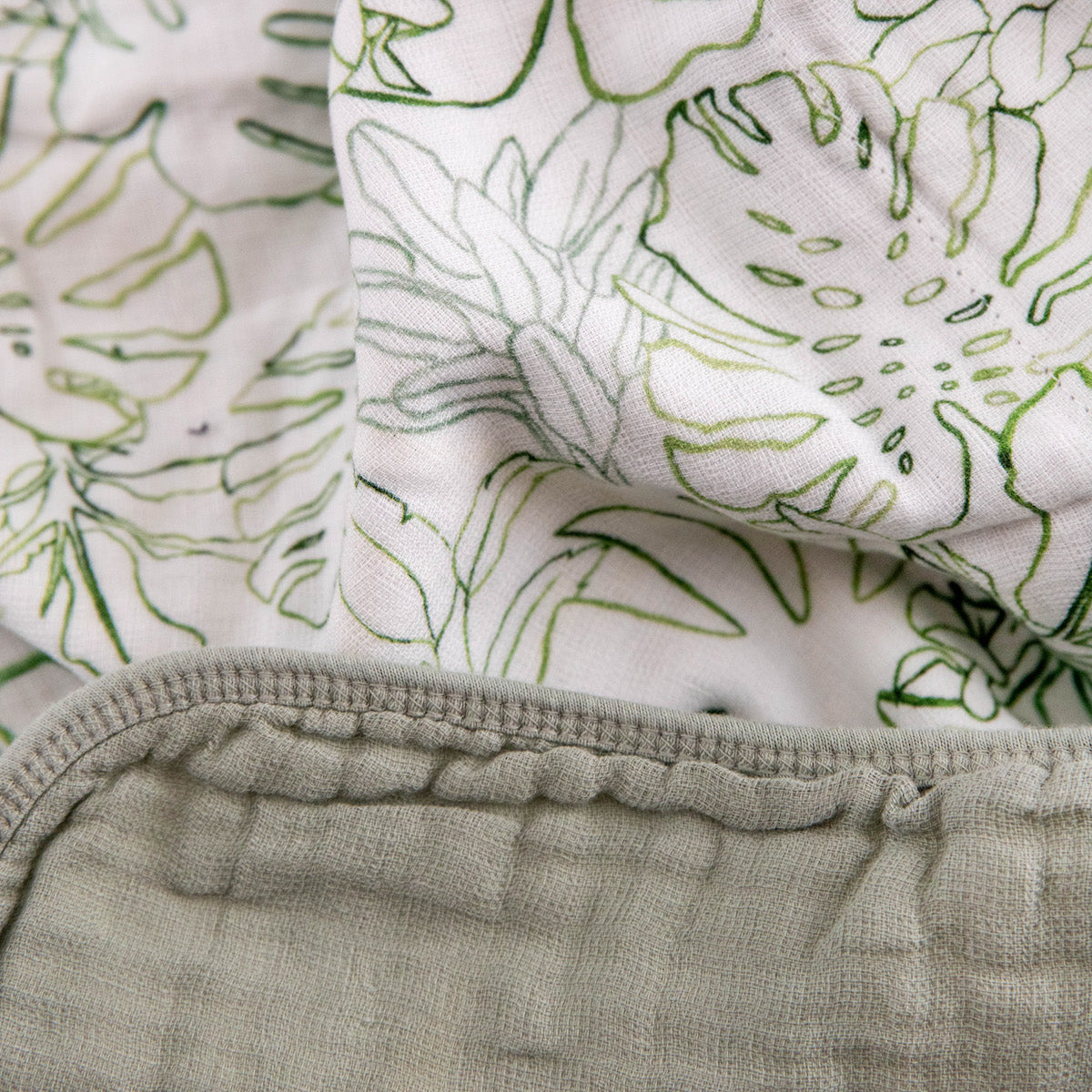 Organic Cotton Muslin Baby Quilt - Jungle Leaf